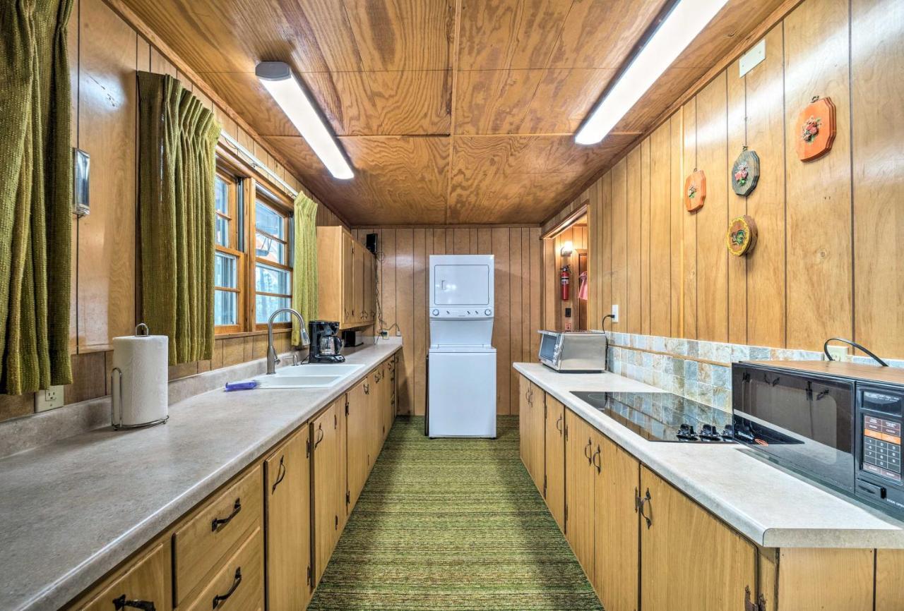 Ruidoso Cabin With Forest Views And Covered Porch المظهر الخارجي الصورة